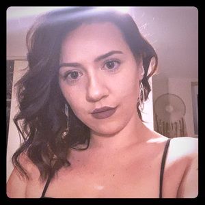 Meet your Posher, Gabrielle